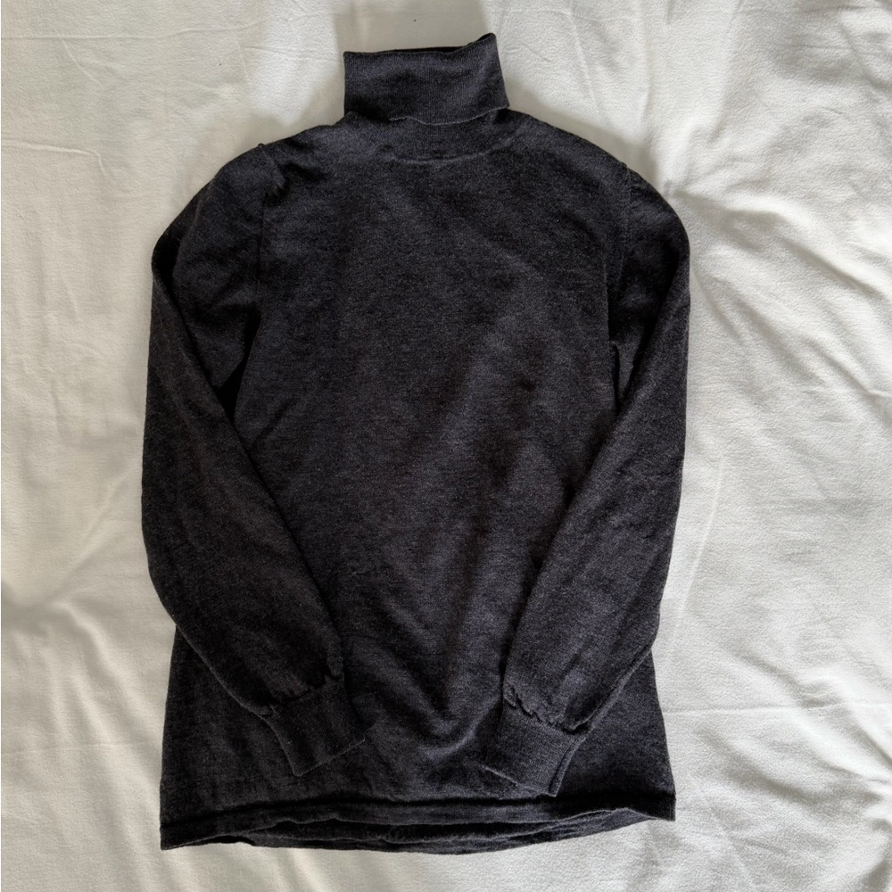Lord & Taylor Dark Gray Turtleneck Sweater